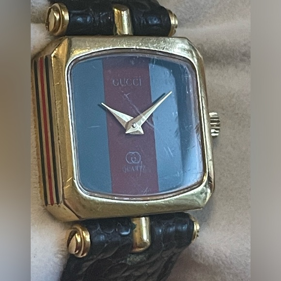 GUCCI GREEN sherry line dial STACKED WATCH - Picture 3 of 11